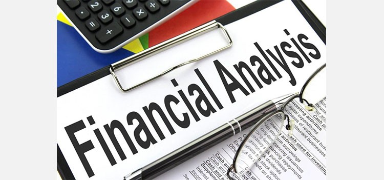 All about BBA Financial Analysis Course